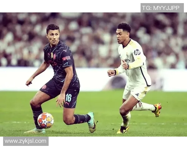 深入探讨足球明星的独特魅力与卓越才能解析 深入探讨足球明星的独特魅力与卓越才能解析