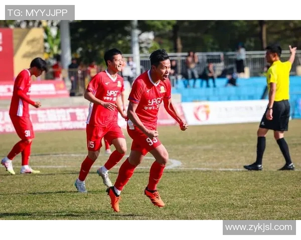 深圳足球队速度之争引发热议球迷对比赛公平性提出质疑