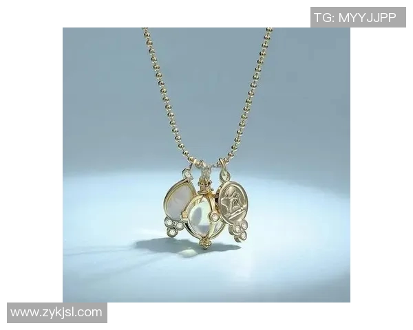 巴西足球明星的璀璨星河与他们的传奇故事揭秘