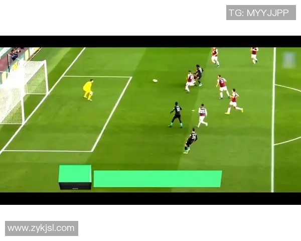 小黑与足球明星的友谊之路：从偶像崇拜到携手共进的成长故事