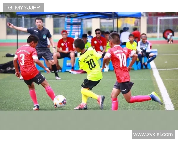 快乐足球赛的欢声笑语与团队精神的完美结合